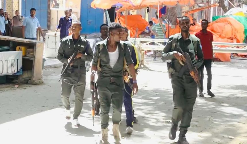 Al-Shabaab oo weerar ku qaaday xarunta gobolka Banaadir