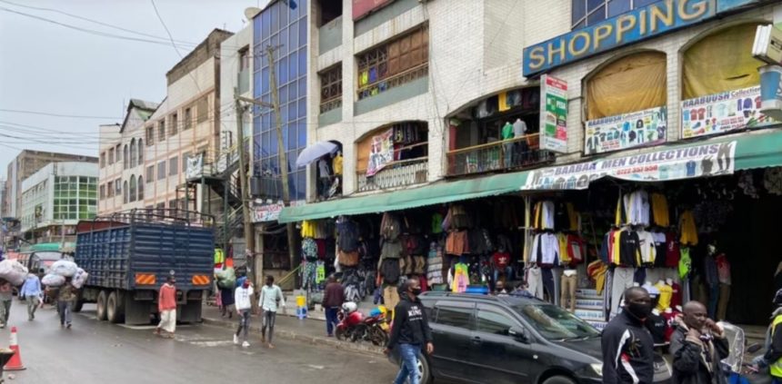KENYA : Ganacstada Nairobi oo dhaqaalle xumo kala kulmay dibadbaxyada sii socda.