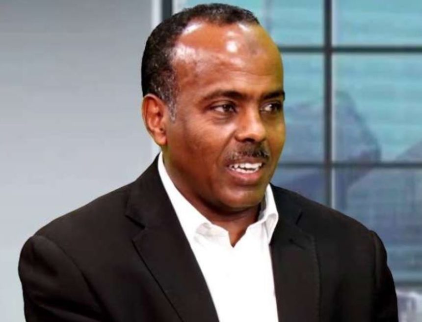 Dowladda Somalia oo sheegtay in aysan u jawaabeynin Trump