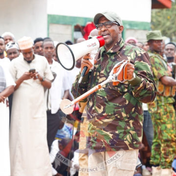 Aadan-Barre-oo-dadka-la-hadlaya Dowladda Kenya oo shaacisay inay xoogga saareyso la dagaallanka Al-Shabaab