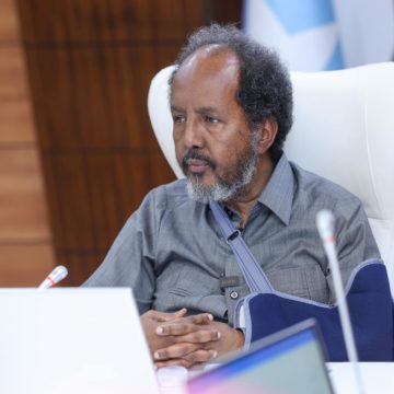 XOG CUSUB: Madaxweyne Xasan Sheekh oo qaabilay Xildhibaannada Direed