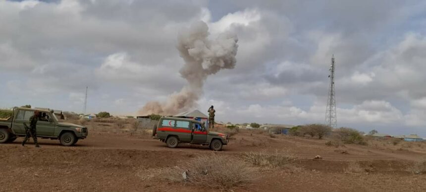 Al-Shabaab oo weerar qaraxyo ku billowday ku qaaday Ceeldheer