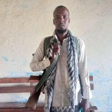 Yowkoyow oo 16 sano ka tirsanaa Al-Shabaab oo bixiyay xogo yaab leh