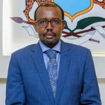 Dowladda oo jawaab ka bixisay hadalka la taliye hore Farmaajo