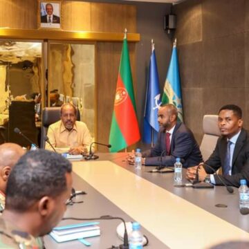 Madaxweyne Xasan Sheekh oo kedis ku tegay Wasaaradda Gaashaandhigga Ammarna siiyay…