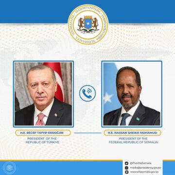 Madaxweyne Xasan Sheekh oo hal arrin kala hadlay dhiggiisa Turkiga