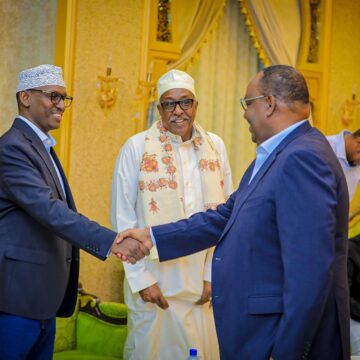 President Deni Rallies Puntland Lawmakers Amid Federal Tensions