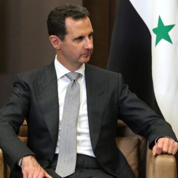 Bashaar Al-assad oo khiyaanay lataliyeyaashiisa ammniga militariga, sirdoonka iyo howlwadeennada xafiiskiisa