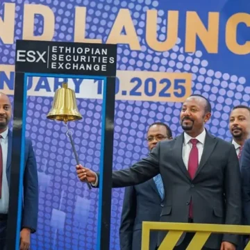 Abiy Axmed oo daahfuray suuqii ugu horeeyay ee saamiyada Itoobiya yeelato