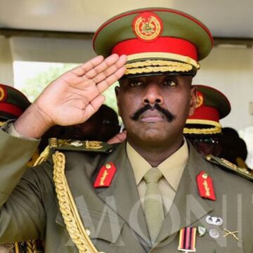 Wiilka madaxweyne Museveni oo ku dhawaaqay in uu hakiyay qoraaladiisii bartiisa X + Sbabta