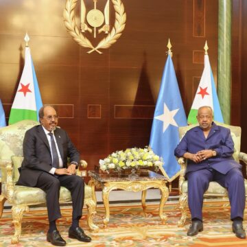 xasan iyo geelle Maxey kawada hadleyn Madaxweyne Xasan Sheekh iyo dhiggiisa dalka Jabuuti ?