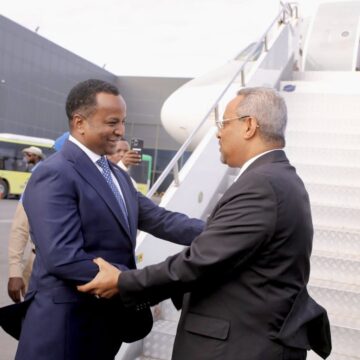 514271862_1193411979493913_3415822288200485999_n Wasiirka arrimaha dibadda Jabuuti oo soo gaba-gabeeyey socdaalkii uu ku joogay Muqdisho