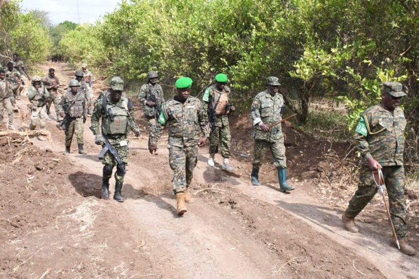 530741420_1211019487732531_629380846034580934_n Taliyaha ciidanka AUSSOM oo booqday deegaanka Bariire ee gobolka Shabeellaha Hoose