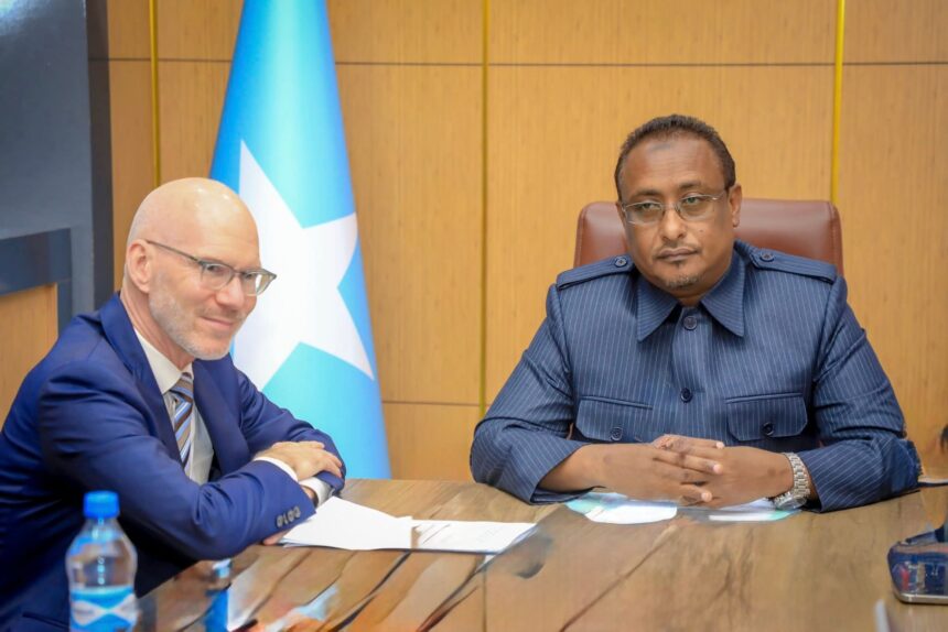 FB_IMG_1755001702471 Muxuu kala hadlay duqa Muqdisho Danjire James Swan ?