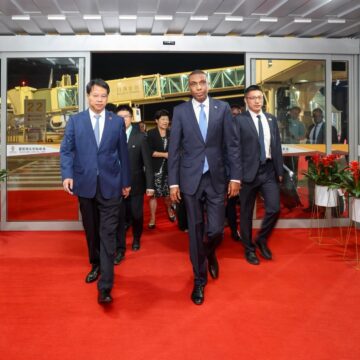 Maxey tahay ujeedka RW Xamsa u tagay dalka Shiinaha ?