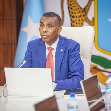 Xukuumadda Soomaaliya oo si adag u beenisay in heshiis qarsoodi ah la gashay Swedan