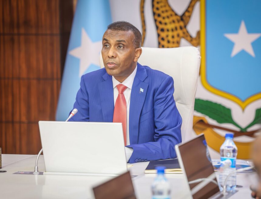 xamsa ca RW Xamsa oo xilalkii ka qaaday wasiirro kuwa kalana magacaabay