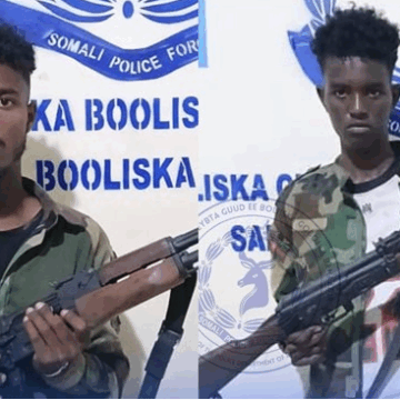 Askar dad shacab dhac ah u geeysanayay oo lasoo qabtay