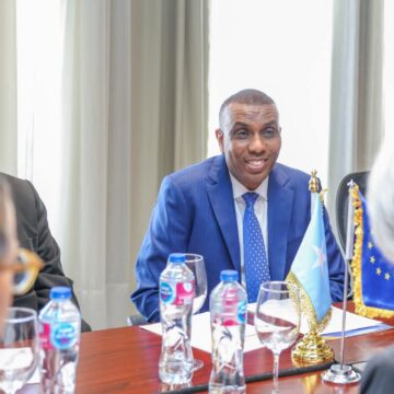 RW Xamsa oo kulan xasaasi ah la yeeshay wakiilka midowga Yurub u qaabilsan geeska Afrika