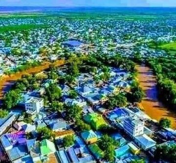 images (45) Qarax sababay dhimasho iyo dhaawac oo ka dhacay magaalada Baladweyne