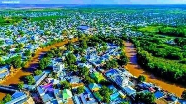 images (45) Qarax sababay dhimasho iyo dhaawac oo ka dhacay magaalada Baladweyne