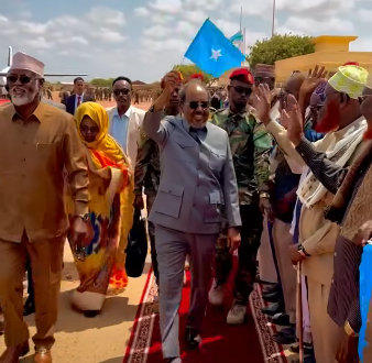 Madaxweyne Xasan Sheekh iyo wefdi uu hoggaaminayo oo goordhaw gaaray magaalada Kismaayo