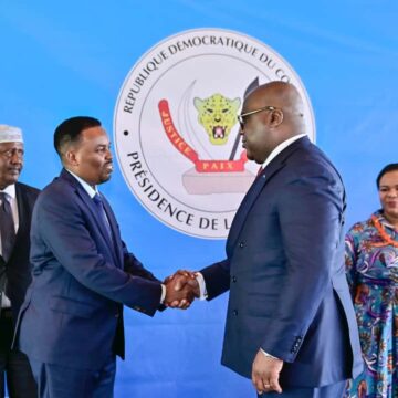 Safiirka Soomaaliya ee dalka Congo oo laga guddoomey Waraaqihiisa Aqoonsiga