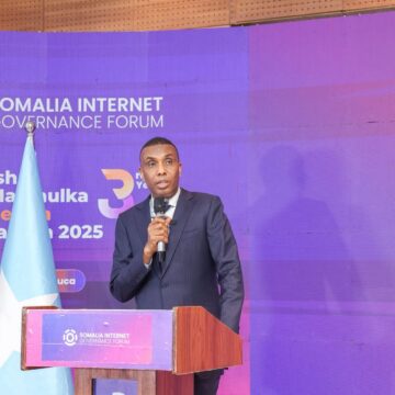 RW Xamse “Waa in wax laga beddelo qaabka Internet-ka looga isticmaalo Soomaaliya “