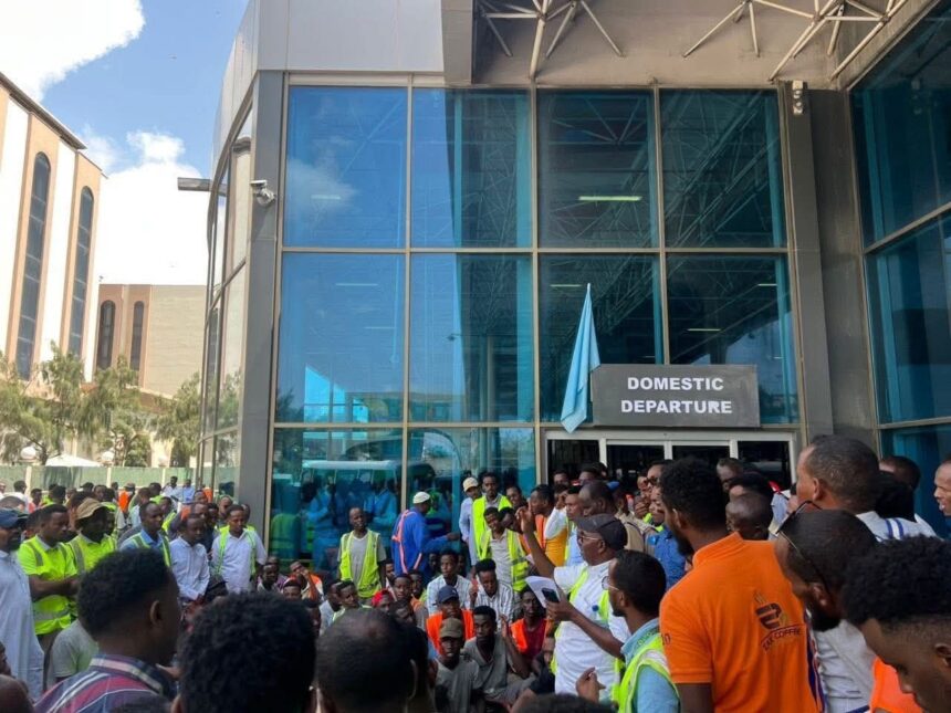 Shaqada garoonka Muqdisho oo maanta hakad ku timid iyo sababta