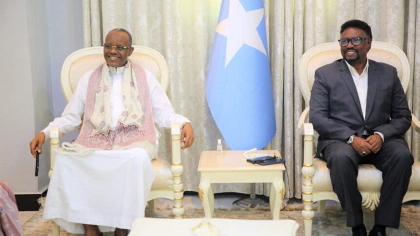 lafta gareen iyo mursal Maxey kawada hadleyn Hoggaamiye Lafta-gareen iyo Maxamed Mursal ?