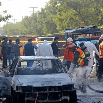 qq Pakistan oo sheegtay inay tallaabo ka qaadi doonto Afghanistaan kadib qaraxii ay dadka ku dhinteen