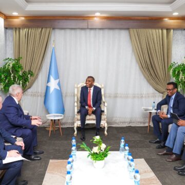 597107066_1212698180959326_2706121594646975847_n Ra’iisul Wasaare Xamsa oo sii wada fadhiyada bahda dublumaasiyiinta shisheeye