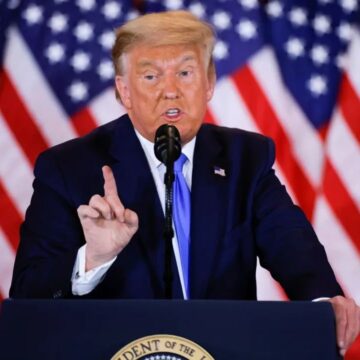 FB_IMG_1765955537315 Trump oo kordhiyay xayiraadda dhanka socdaalka