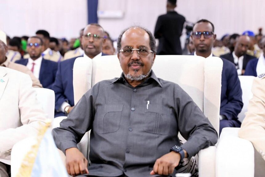 Madaxweyne Xasan oo farriin adag u diray mucaaradka ku shirsan Kismaayo