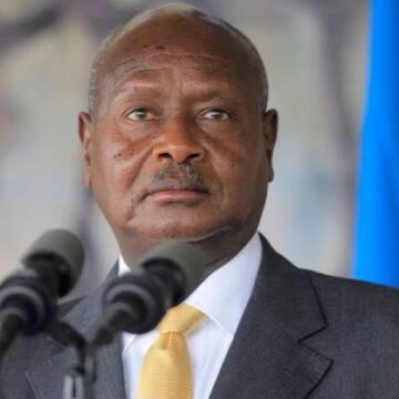 Madaxweynaha Uganda oo diiday inuu ka qayb galo doodda musharixiinta doorashada dhawaan dhacaysa