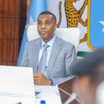 xammsa Golaha wasiirrada oo ansixiyay sharciyo muhiim ah