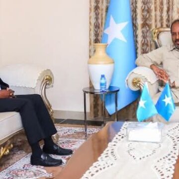 Muxuu ku saabsanaa kulanka xalay ay yesheen madaxweyne Xasan Sheekh iyo madaxweynihii hore Shariif ?