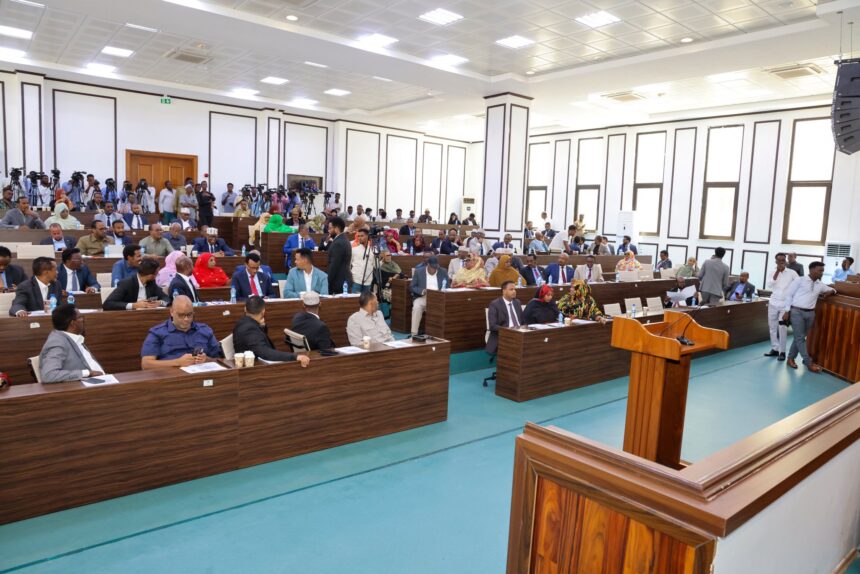 Baarlamaanka Soomaaliya oo maanta ka dooday hindise sharciyeedka amniga