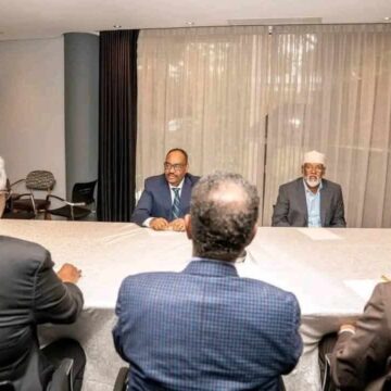 Mucaaradka dowladda oo bilaabay shirar hoose oo ay uga hadlayaan gogosha madaxweyne Xasan