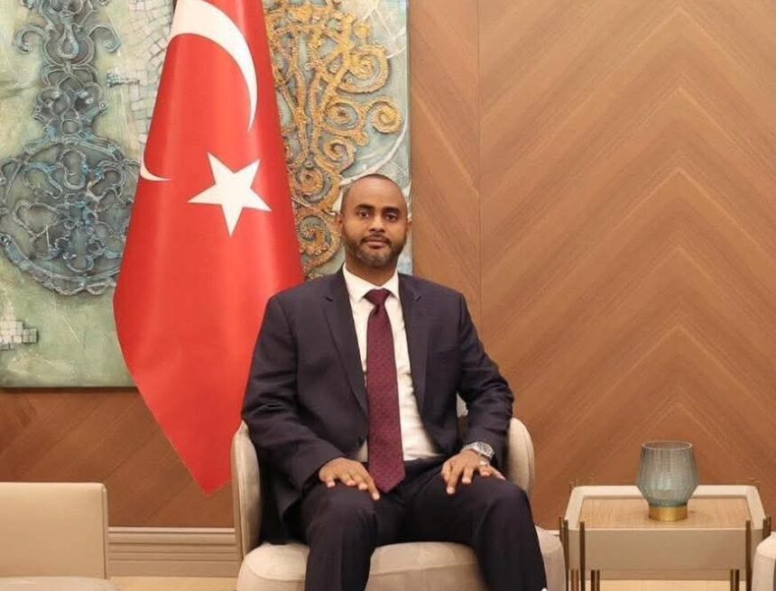 Yaa bixiyay amarka lagu burburiyay Bakhaarki rashiinka ku jiray ?