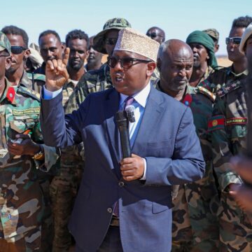 Somalia’s Defence Minister Visits SNA Positions in the North Eastern State Administration