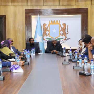 FB_IMG_1769427513729 Maxey kawada hadleyn Guddoonka Baarlamaanka Soomaaliya iyo guddiga dib u-eegista dastuurka dalka ?