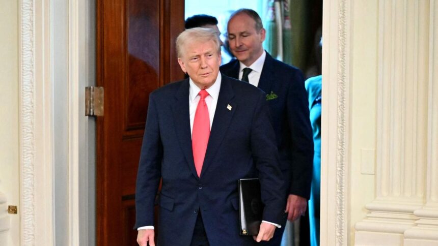 Maxaa sababay inuu Trump ka laabto damaciisa cashuurta iyo arrinkii Greenland ?