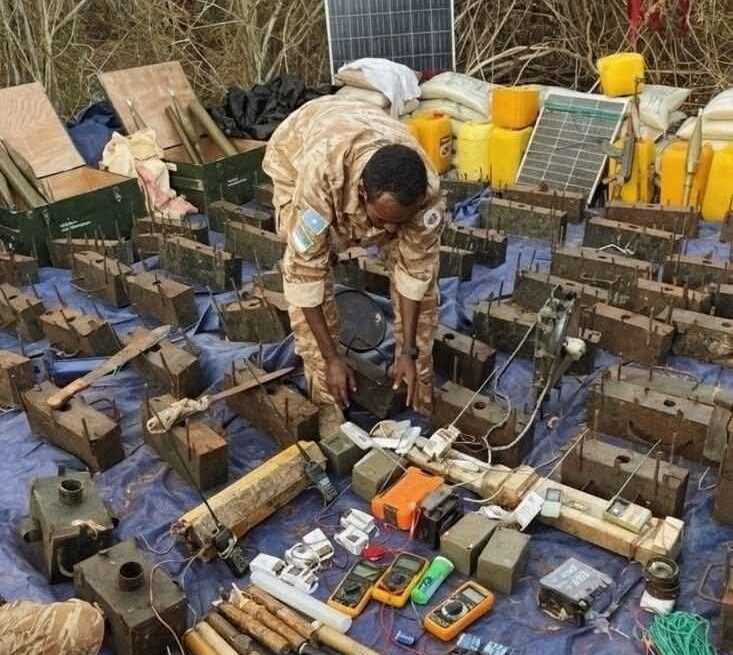 Ciidamada Jubbaland oo gacanta ku dhigay warshadii qaraxyada ee kooxda AS