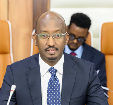 Dowladda Soomaaliya oo beenisay in Shiinaha uu si sharci darro ah uga Kalluumeysato Xeebaha dalka