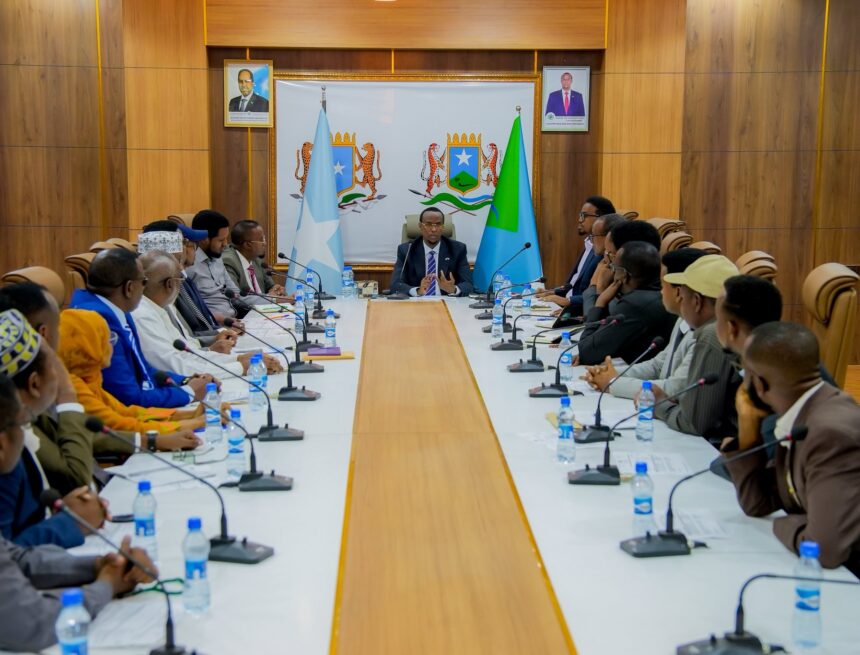 Madaxda Hir-shabeelle oo shaaciyay in deegaanadeeda ka dhaceyso doorashada Qof iyo Cod