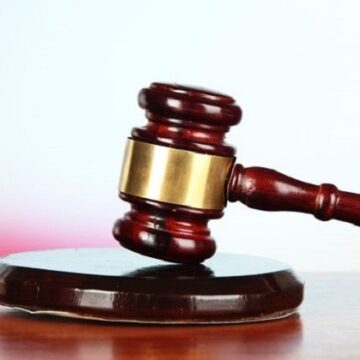 Maxkamad ku taala Kenya oo soo saartay amar ku socda Haweenka Uurka leh