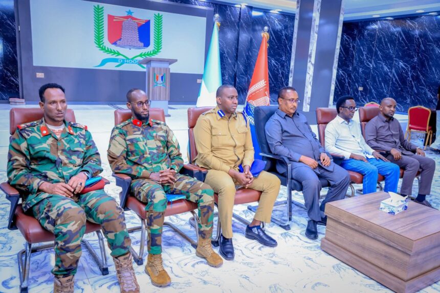 Kulan looga hadlayay amniga caasimada oo lagu qabtay xarunta dowladda Hoose