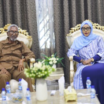 726768191_1531275185365056_4226448970115603539_n Muxuu ku saabsanaa kulan ay yeesheen guddoonka labada aqal ee Baarlamaanka Soomaaliya ?