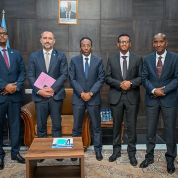 Wasiir Ku-xigeenka Wasaaradda Arrimaha Dibadda oo kulan la yeeshay Madaxa Ergada ICRC ee Soomaaliya